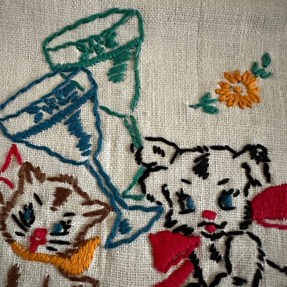 Vintage Embroidered Linen Tea Towel 1950 Cat Dog - Picture 6 of 12